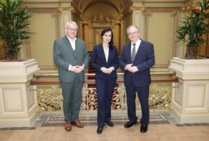 Mehr über den Artikel erfahren Austausch zwischen Herrn Ministerpräsidenten Dr. Reiner Haseloff und dem Landkreistag Sachsen-Anhalt